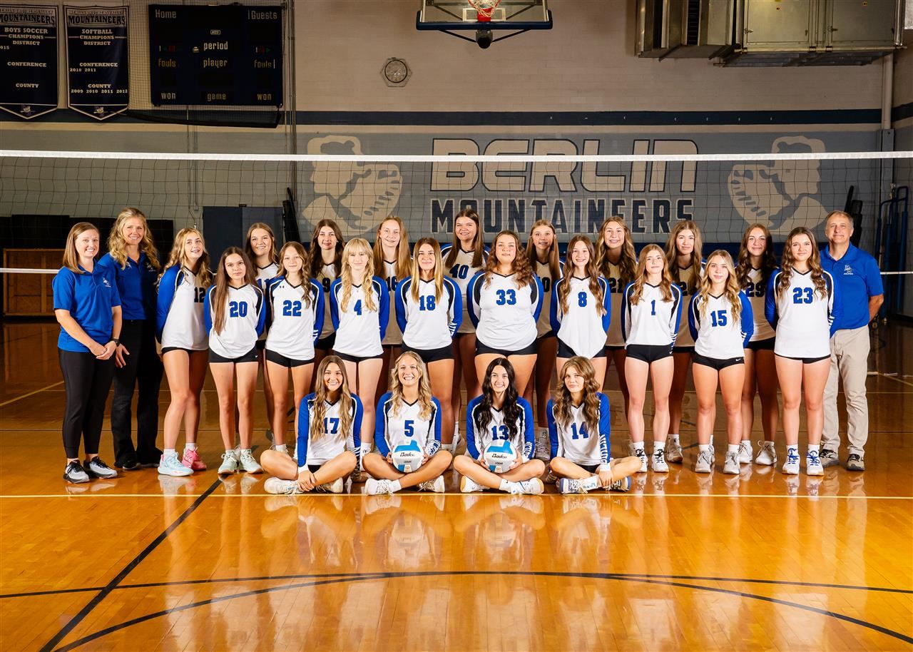2024 Team Picture 2024 Team Picture